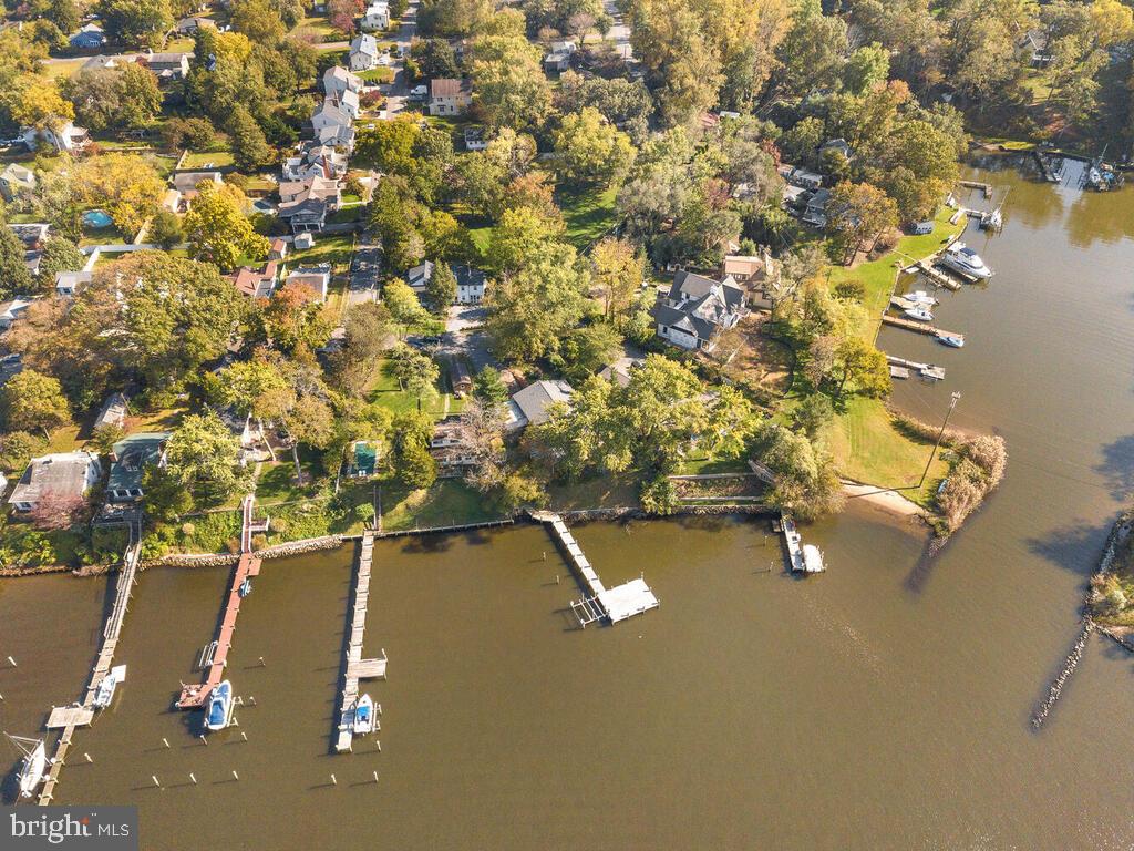 127 Edgewater Drive Edgewater, MD 21037 - Photo 18 of 27