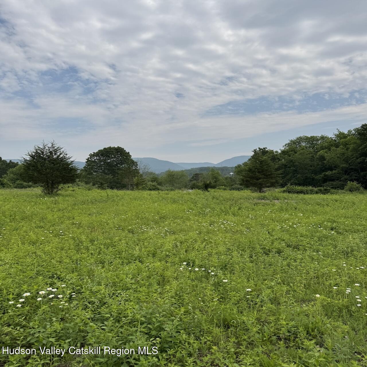 00-white-barn-road-copake-ny-columbia-eh