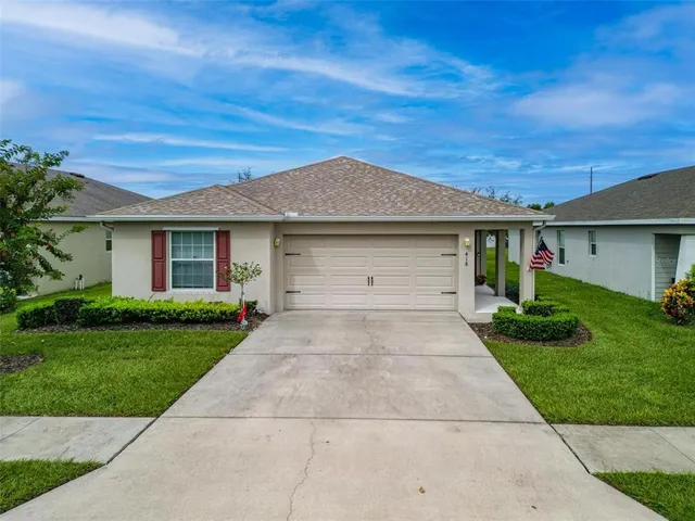 $299,900 | 418 St Georges Circle, Eagle Lake, FL 33839