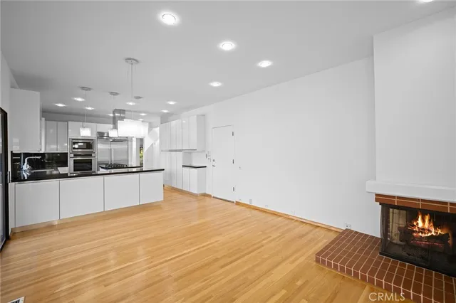 $1,998,000 | 3275 Buckingham Road, Glendale, CA 91206