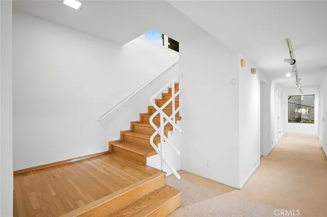 $1,998,000 | 3275 Buckingham Road, Glendale, CA 91206