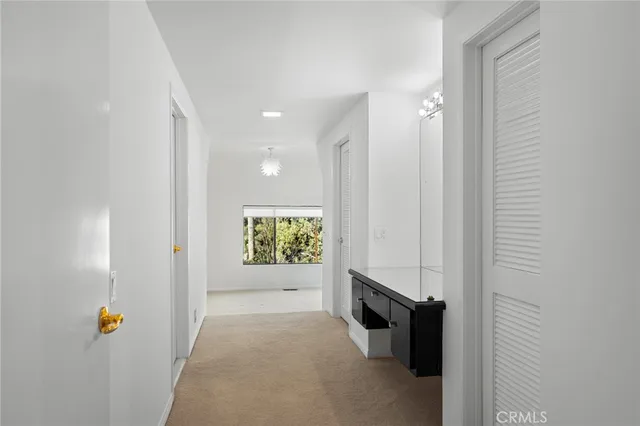 $1,998,000 | 3275 Buckingham Road, Glendale, CA 91206