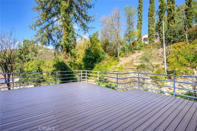 $1,998,000 | 3275 Buckingham Road, Glendale, CA 91206