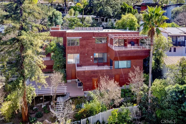 $1,998,000 | 3275 Buckingham Road, Glendale, CA 91206