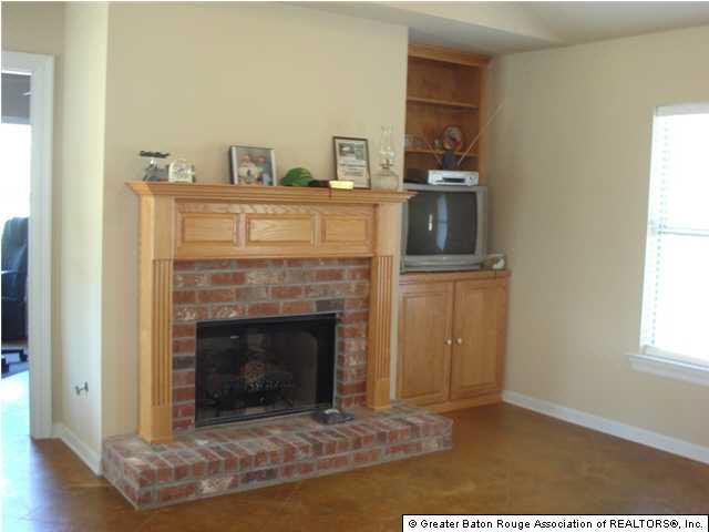 18007 Wirth Evans Road Prairieville, LA 70769 - Photo 2 of 11 Gallery Image 2