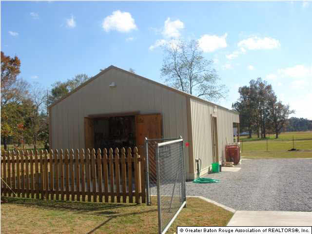 18007 Wirth Evans Road Prairieville, LA 70769 - Photo 9 of 11 Gallery Image 9