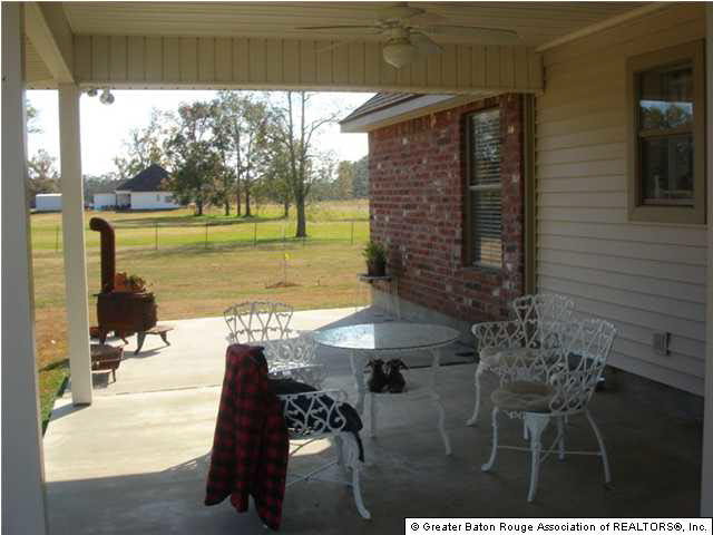 18007 Wirth Evans Road Prairieville, LA 70769 - Photo 10 of 11 Gallery Image 10