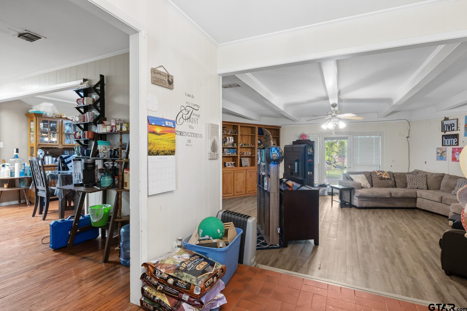 504 West Wilson Talco, TX 75487 - Photo 4 of 41