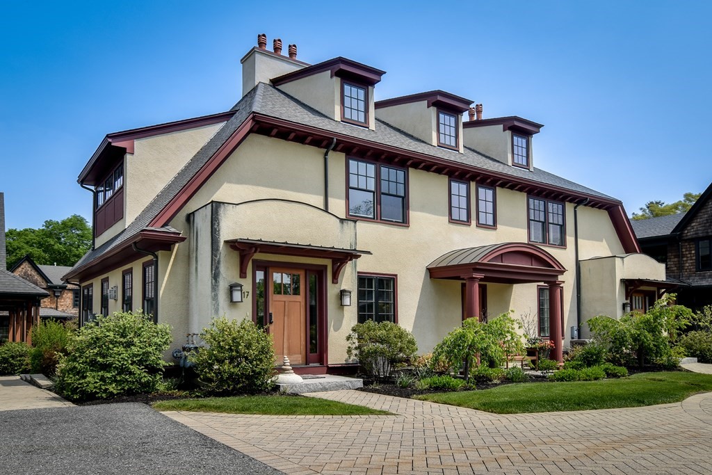 17 Abbey Road, Unit 17 Sherborn, MA 01770 - Photo 1 of 27 Gallery Image 1