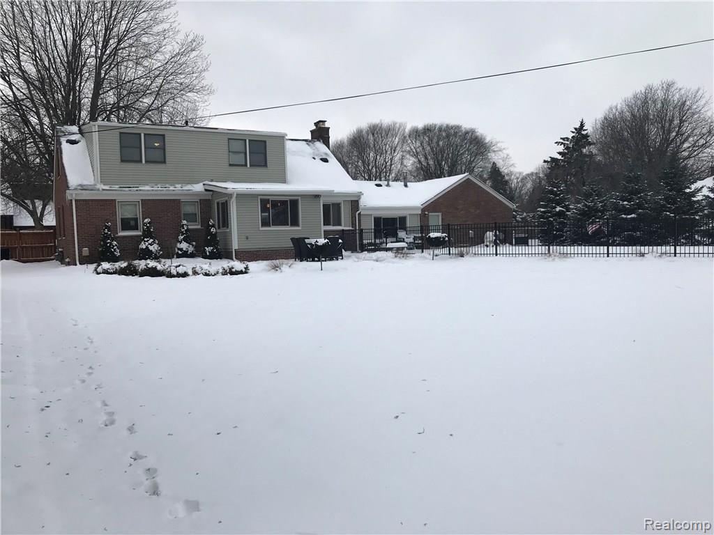 27791 Johnson Road Grosse Ile, MI 48138 - Photo 5 of 39 IMG_6879.jpg