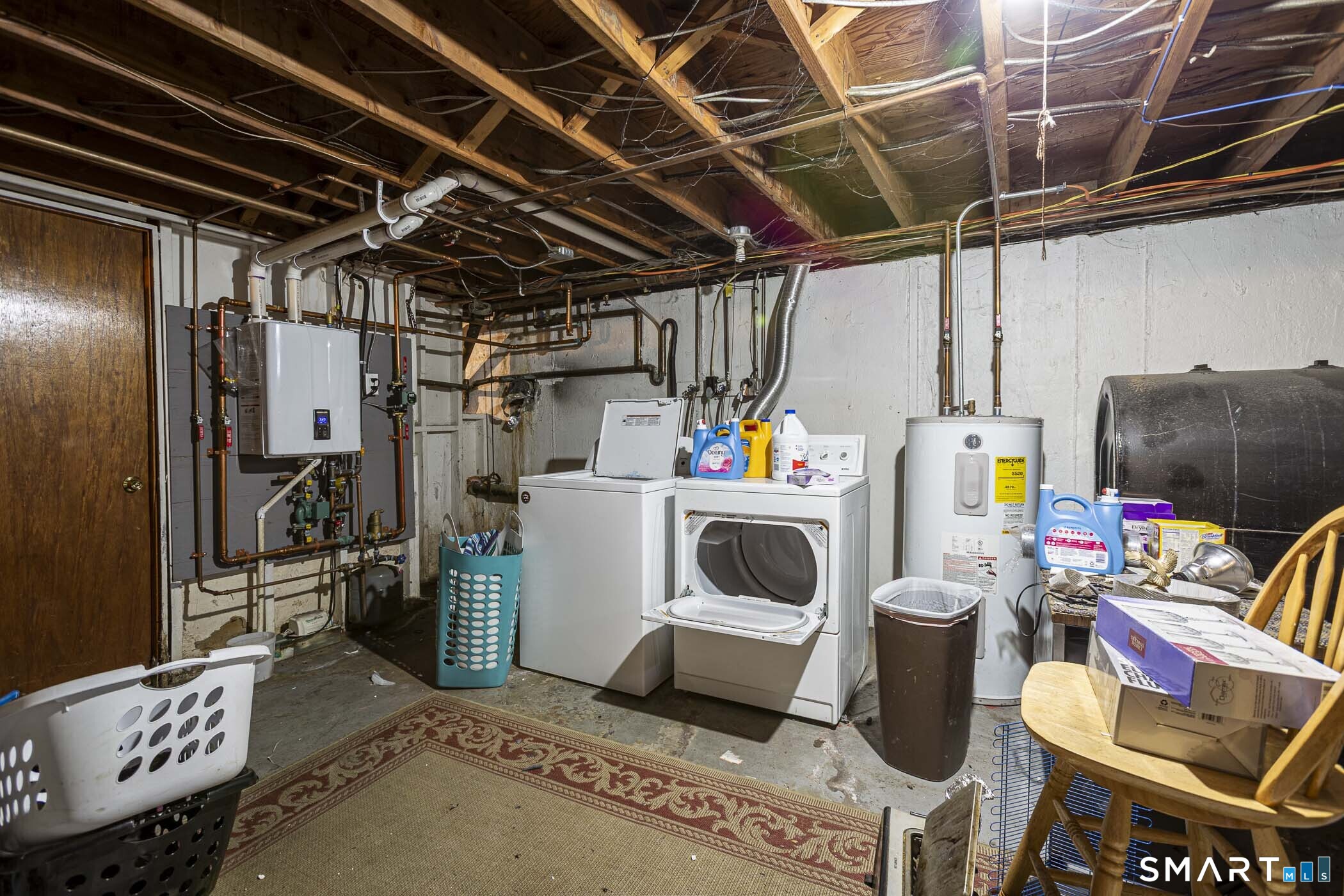 146 Union Street Manchester, CT 06042 - Photo 18 of 27 a utility room with dryer and washer