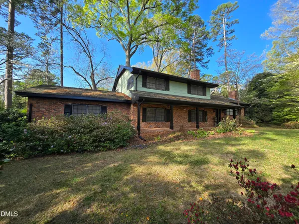 $715,000 | 3301 Caldwell Drive, Raleigh, NC 27607