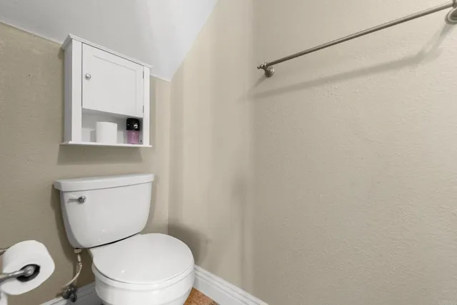 $1,050,000 | 2932 Villas Way, San Diego, CA 92108