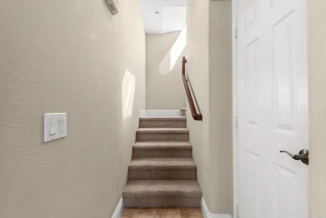 $1,050,000 | 2932 Villas Way, San Diego, CA 92108