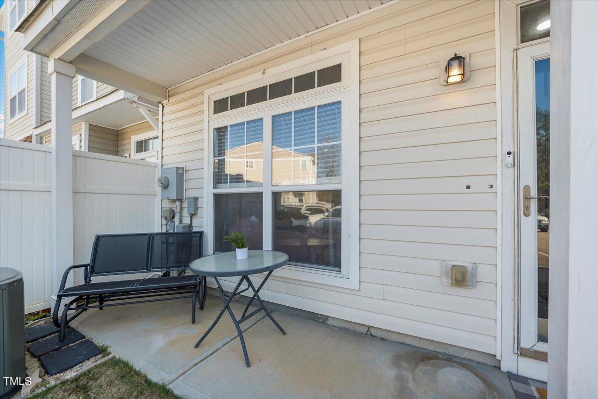 401 Scripps Lane, Unit 102 Raleigh, NC 27610 - Photo 4 of 27 03-P1156555