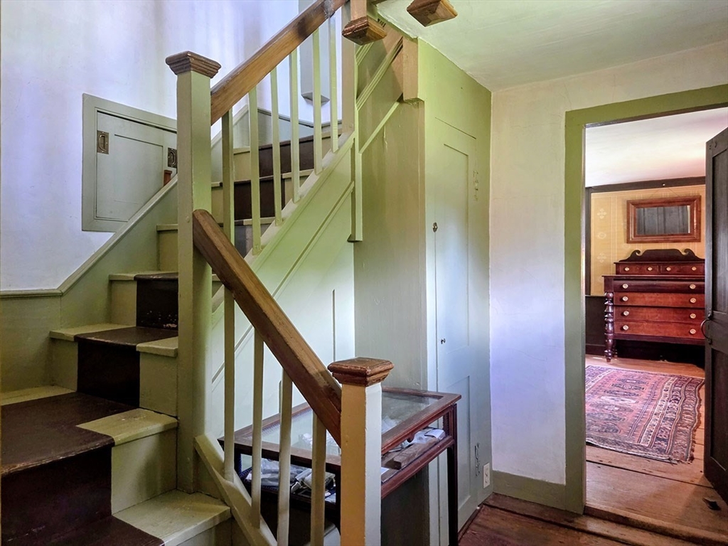 24 Brookfield Road Brimfield, MA 01010 - Photo 3 of 25