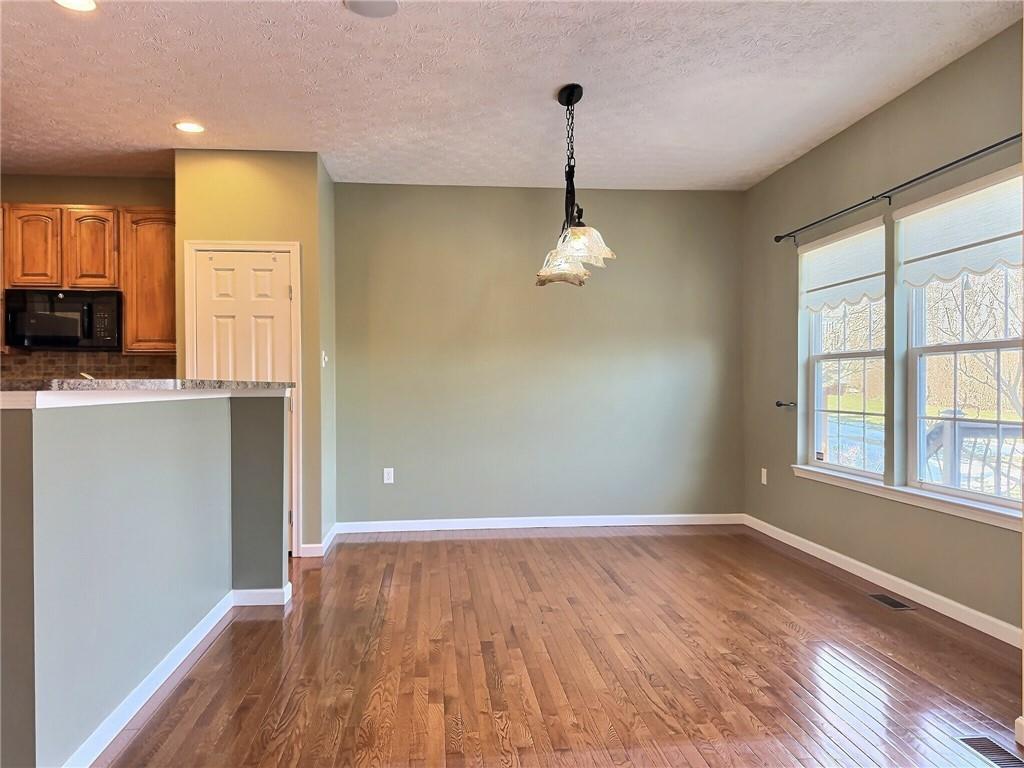 282 Maple Ridge Drive Canonsburg, PA 15317 - Photo 8 of 28