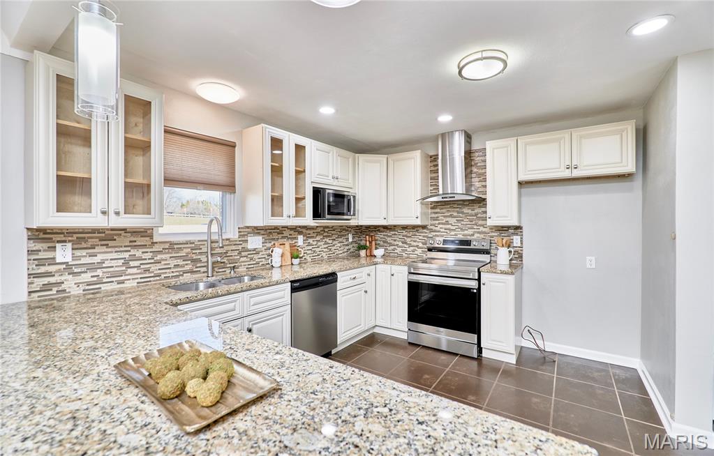 12336 Lusher Road St. Louis, MO 63138 - Photo 14 of 38