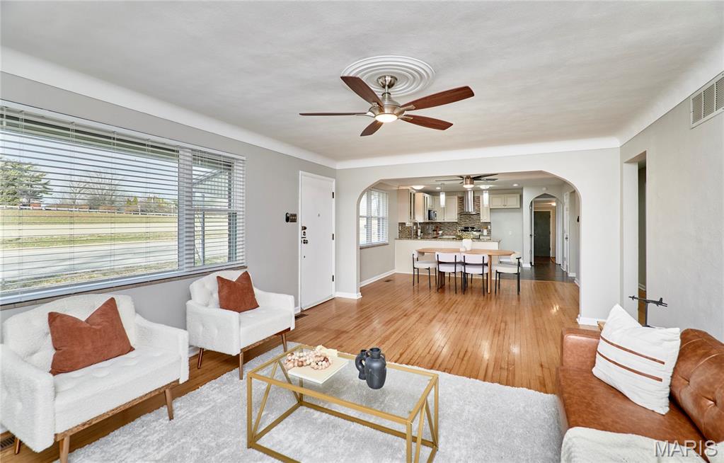 12336 Lusher Road St. Louis, MO 63138 - Photo 9 of 38