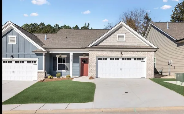 $419,900 | 1552 Whisper Winds Lane, Unit 4, Ooltewah, TN 37363