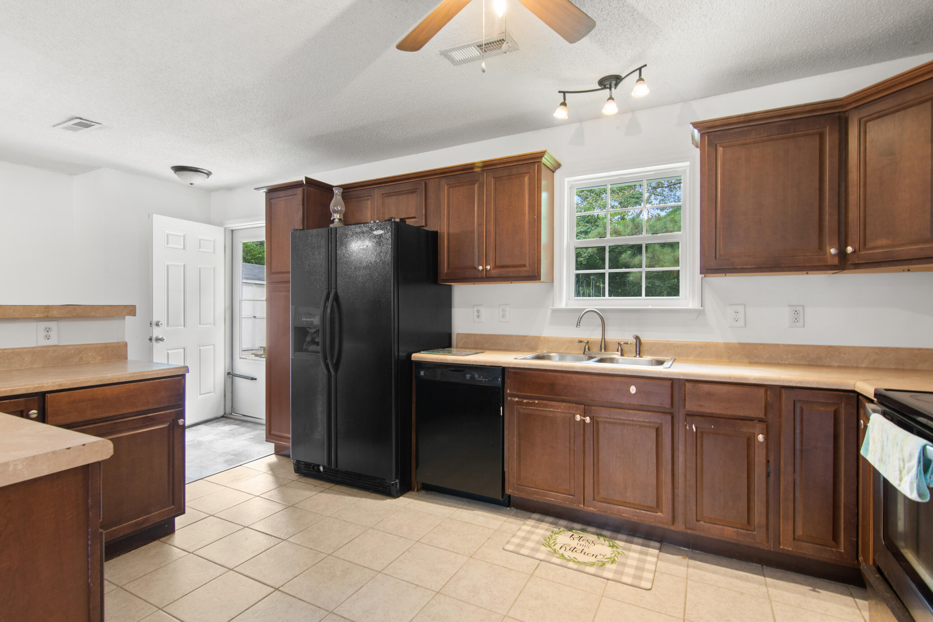 705 Mountain Pine Road Moncks Corner, SC 29461 - Photo 24 of 25 mountpine2