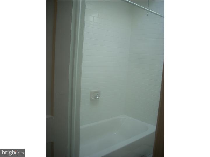 1343 Pennington Road Philadelphia, PA 19151 - Photo 14 of 16 Gallery Image 14