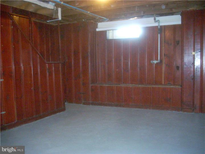 1343 Pennington Road Philadelphia, PA 19151 - Photo 15 of 16 Gallery Image 15