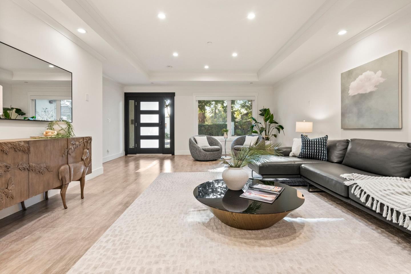625 Kingsley Avenue Palo Alto, CA 94301 - Photo 2 of 24 a living room with furniture and a wooden floor