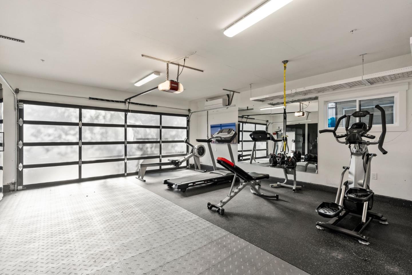 625 Kingsley Avenue Palo Alto, CA 94301 - Photo 21 of 24 a view of a room with gym equipment