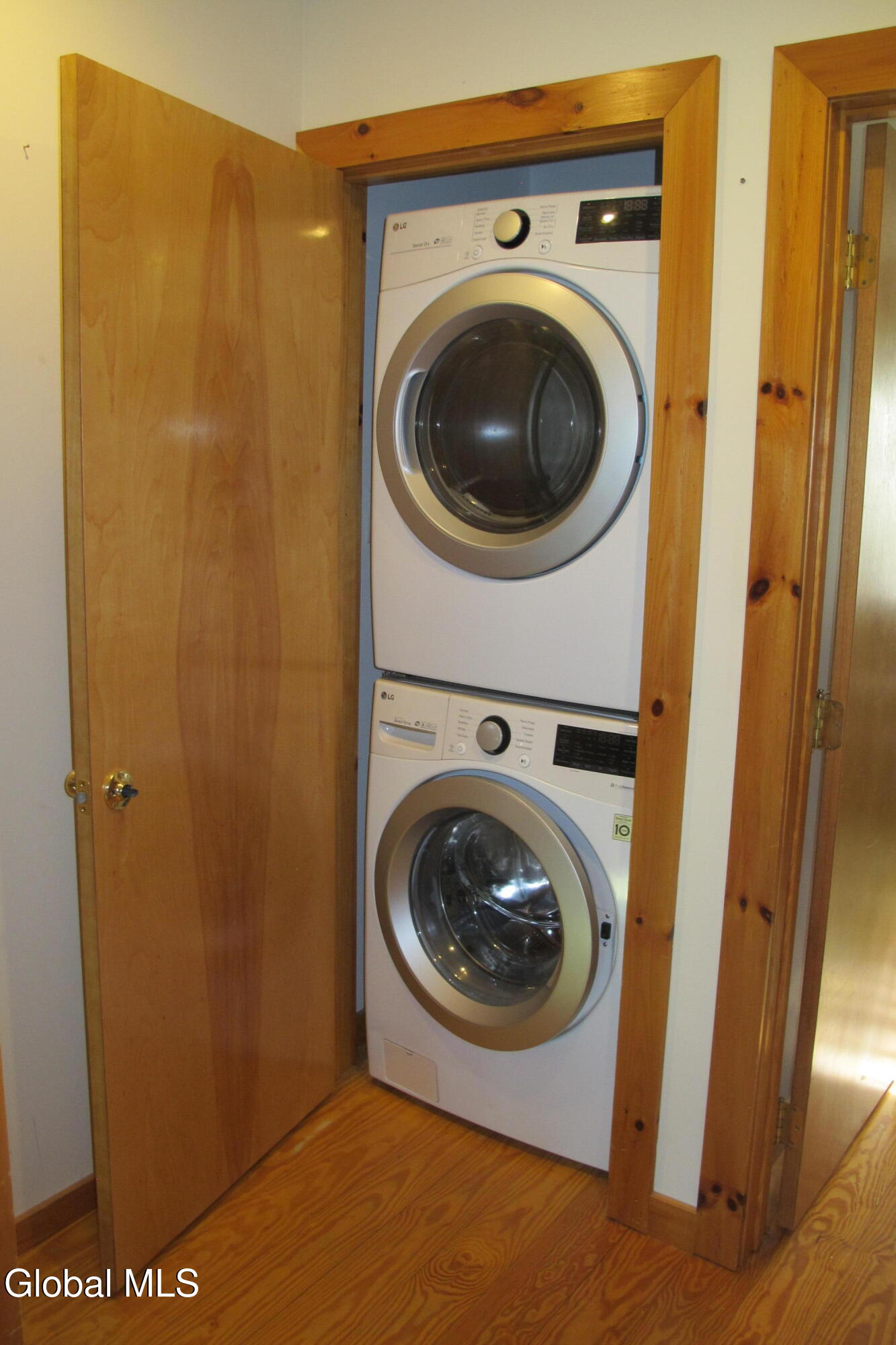 24 Balsam Crest Path, Unit B Warrensburg, NY 12817 - Photo 22 of 49 IMG_2409