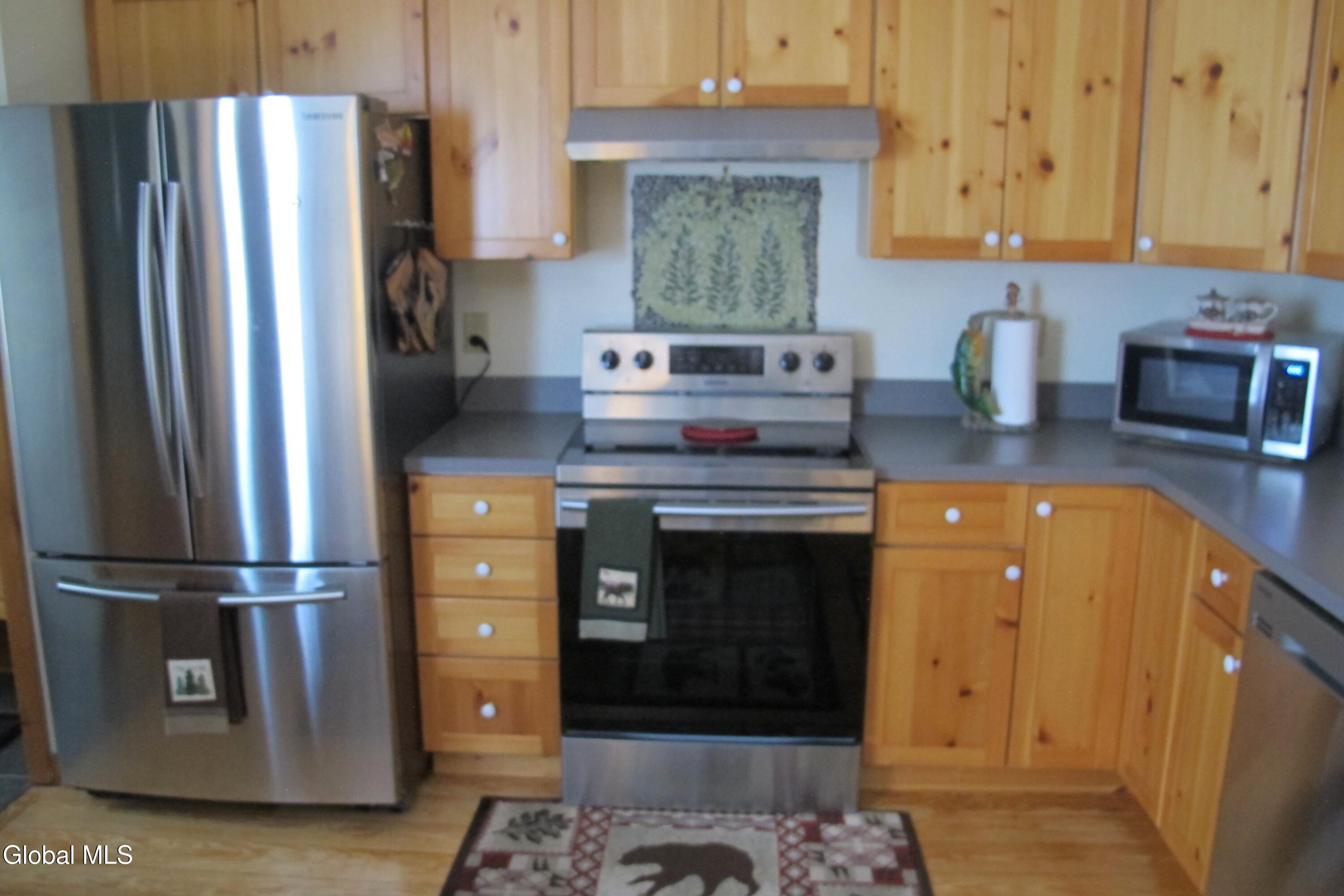 24 Balsam Crest Path, Unit B Warrensburg, NY 12817 - Photo 7 of 49 IMG_2405