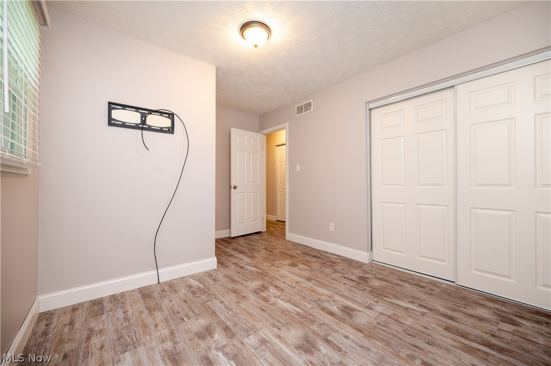 4829 New Road Austintown, OH 44515 - Photo 21 of 49 Bedroom !