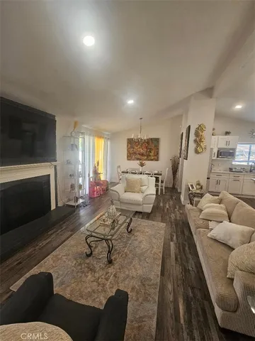 $739,900 | 1056 Lullaby Lane, Corona, CA 92878