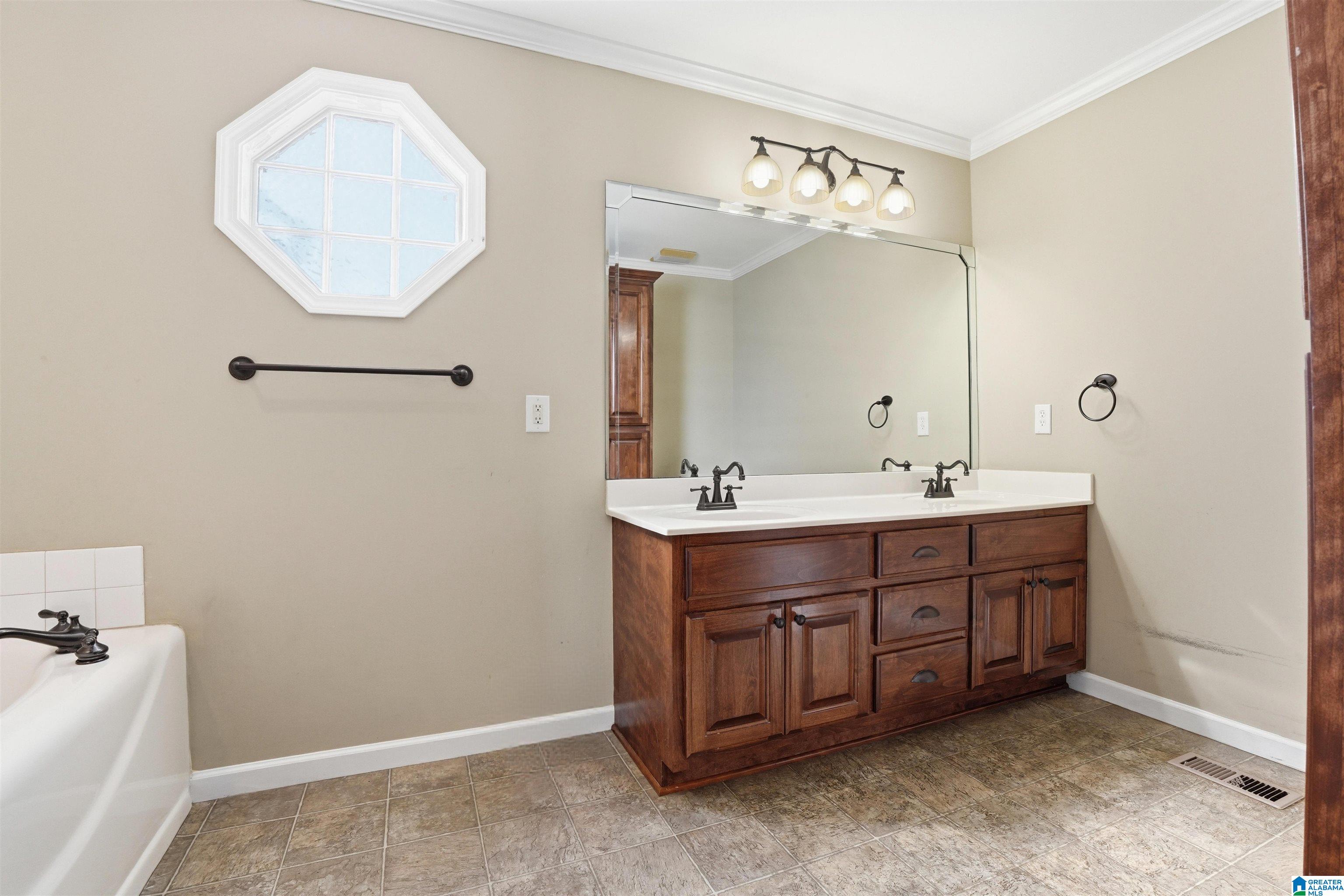 231 South Dowdey Road Jasper, AL 35504 - Photo 10 of 18