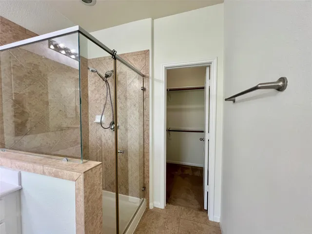 $2,500 | 25307 Holton Ridge Drive, Katy, TX 77494