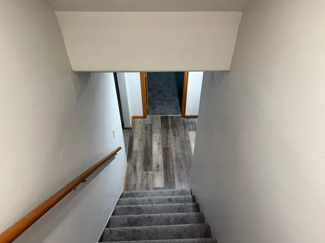 $219,900 | 508 4th Street Northwest, New Richland, MN 56072