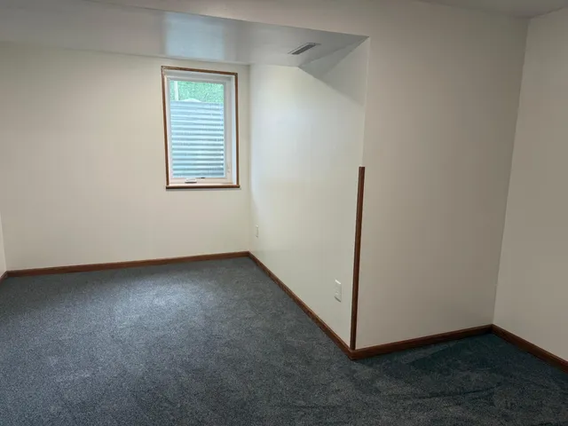 $219,900 | 508 4th Street Northwest, New Richland, MN 56072