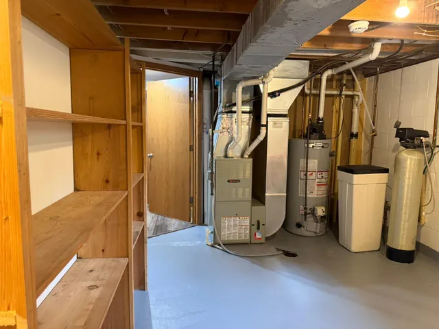 $219,900 | 508 4th Street Northwest, New Richland, MN 56072