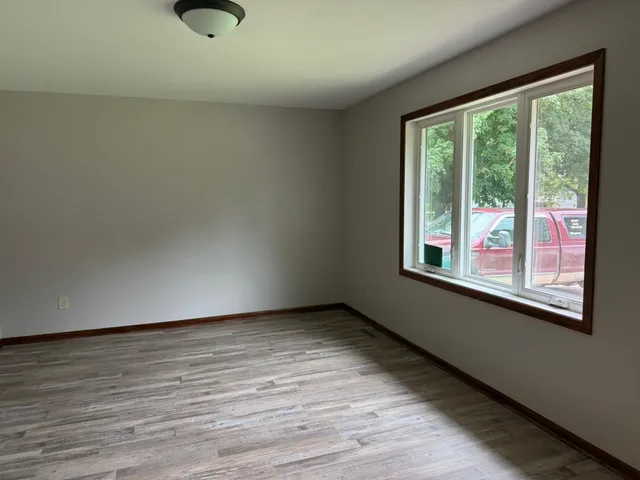 $219,900 | 508 4th Street Northwest, New Richland, MN 56072