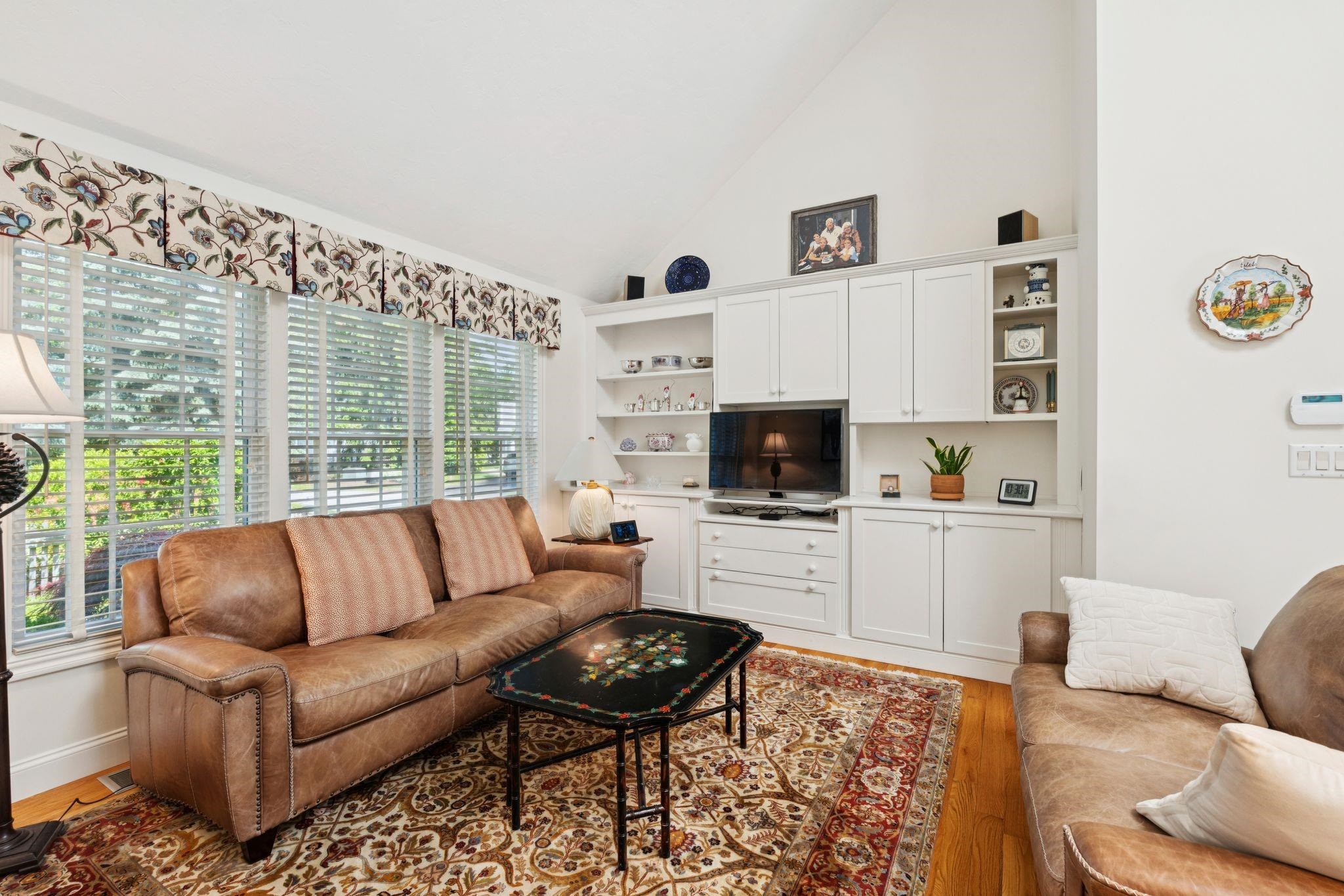 56 Old Bay Road New Castle, NH 03854 - Photo 13 of 50