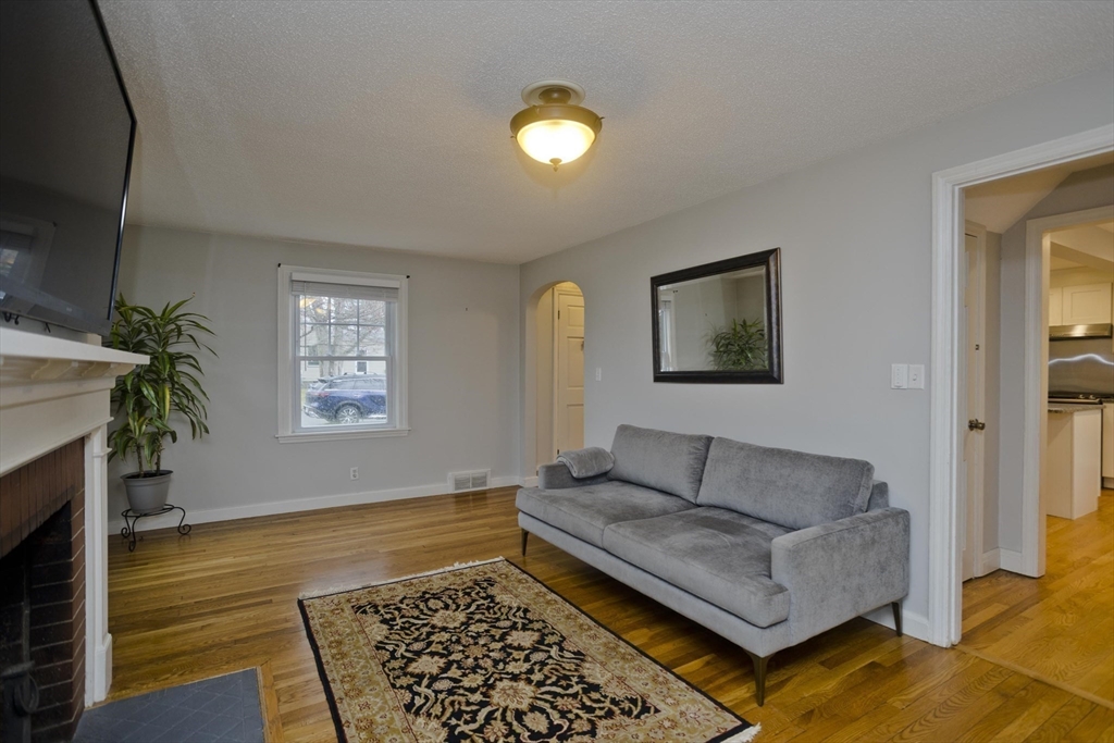 6 Venture Drive Springfield, MA 01119 - Photo 18 of 40 Gallery Image 18