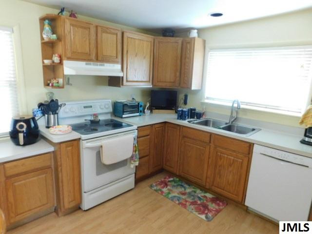 1341 Cunningham Road Jackson, MI 49201 - Photo 7 of 13 Photo 7
