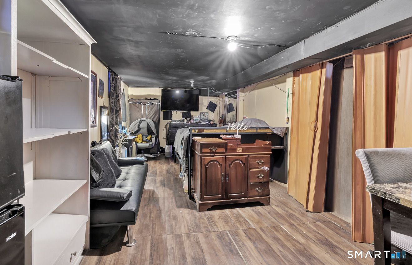 75 Fleet Street Bridgeport, CT 06606 - Photo 12 of 19