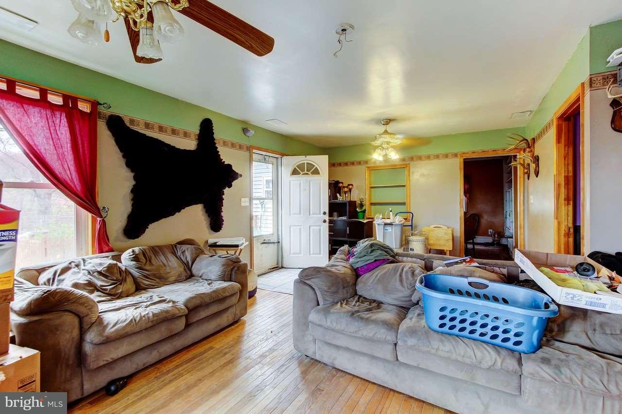 2156 Atom Road Delta, PA 17314 - Photo 3 of 23 Gallery Image 3