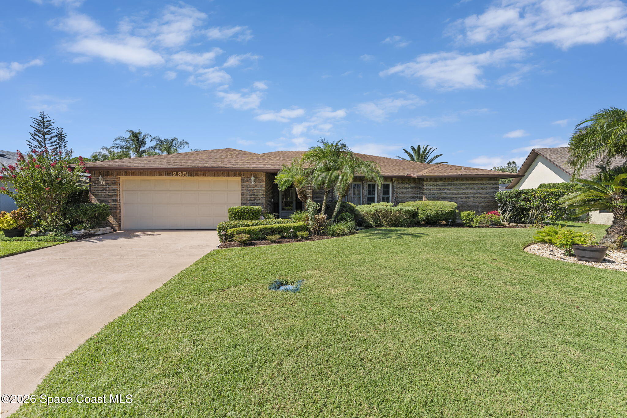 295 Sandy Run Melbourne, FL 32940 - Photo 3 of 33 03