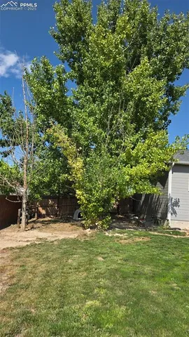 $359,900 | 110 West Blakeland Drive, Pueblo, CO 81007
