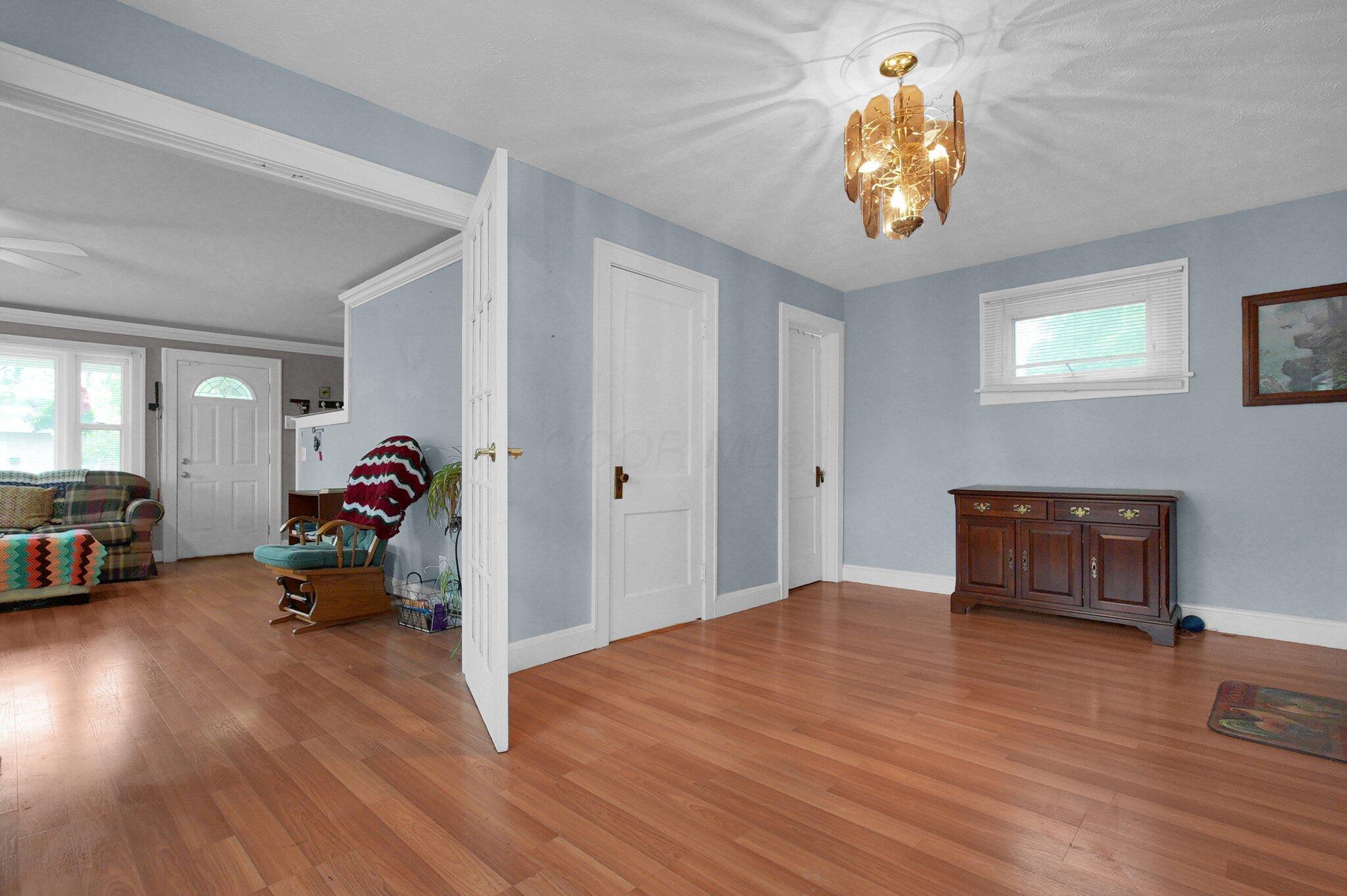 1936 Case Road Columbus, OH 43224 - Photo 8 of 27 Gallery Image 8