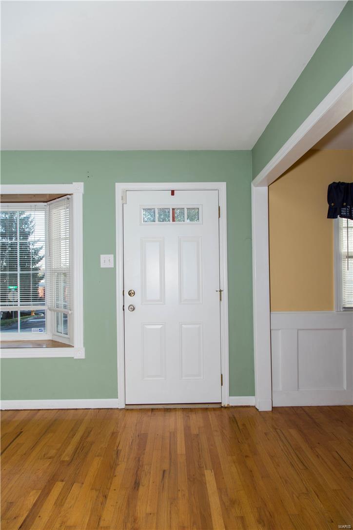 201 Lindy Boulevard Ballwin, MO 63021 - Photo 2 of 31 Gallery Image 2