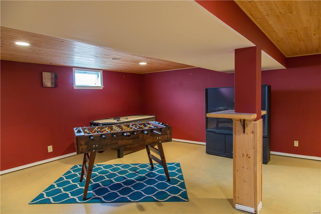 201 Lindy Boulevard Ballwin, MO 63021 - Photo 23 of 31 Gallery Image 23