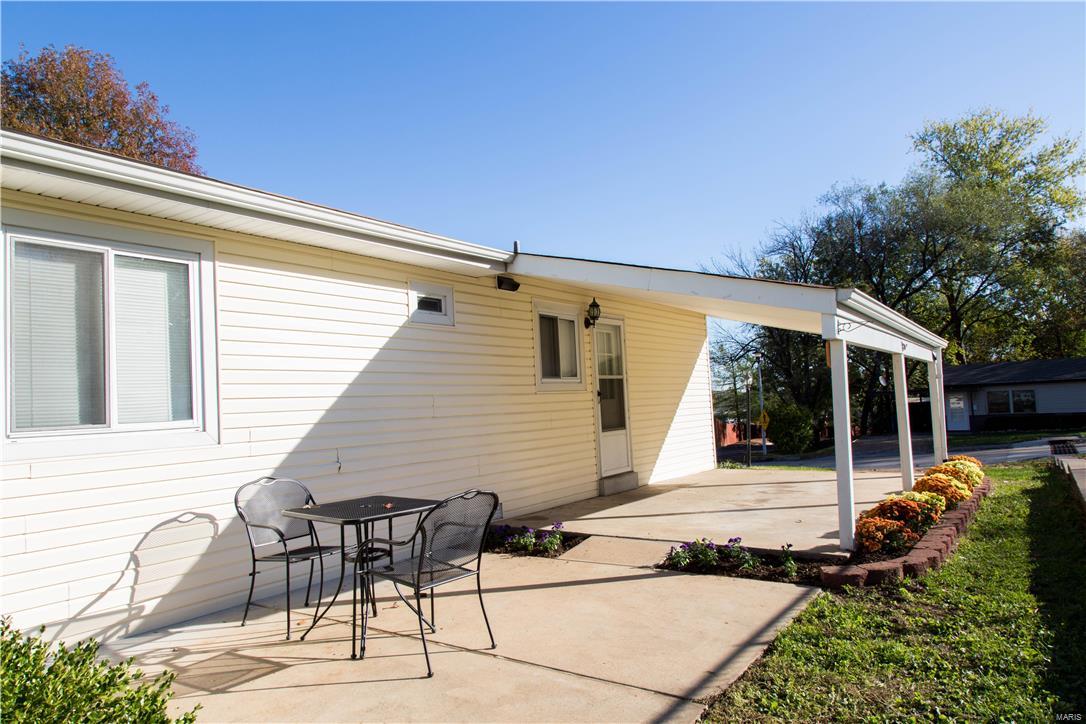 201 Lindy Boulevard Ballwin, MO 63021 - Photo 26 of 31 Gallery Image 26